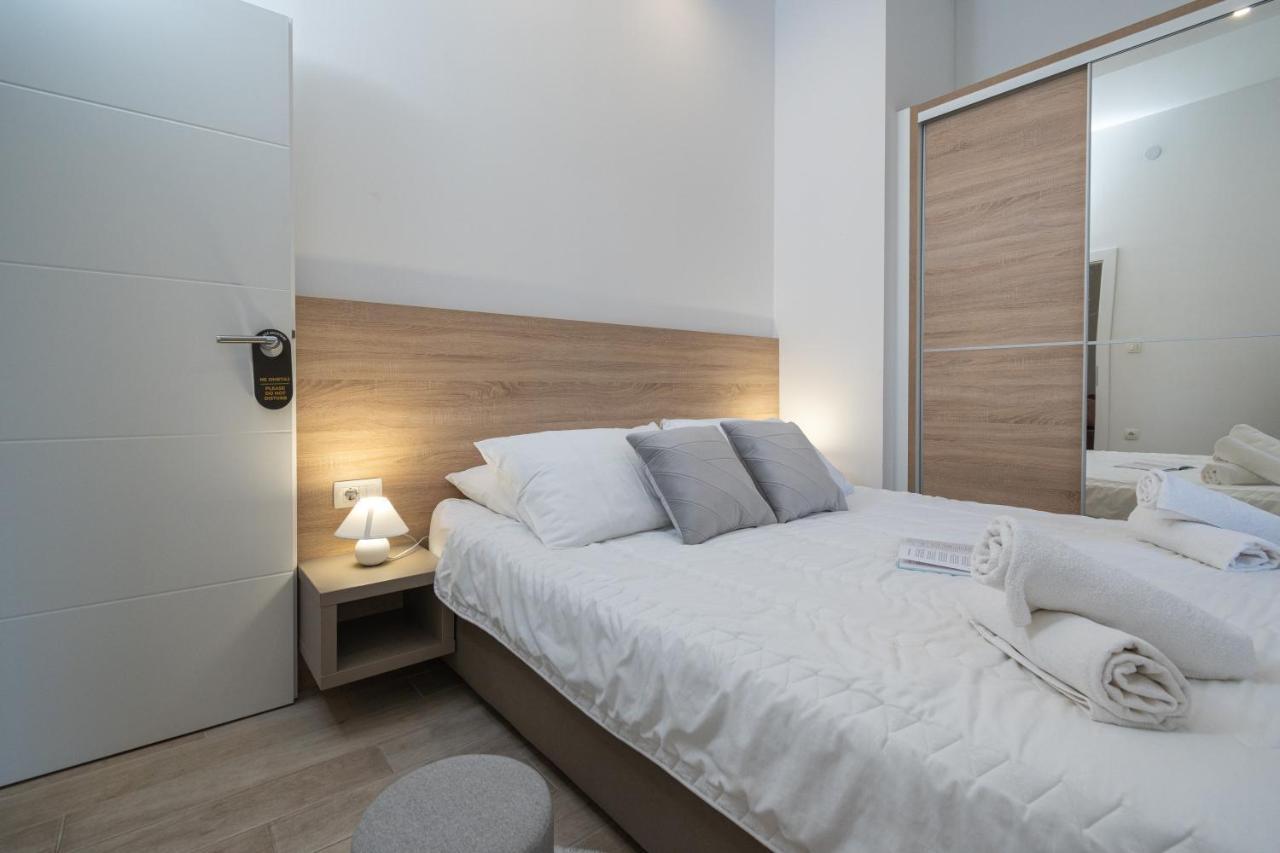 Apartments Palace Kolovare 扎达尔 外观 照片