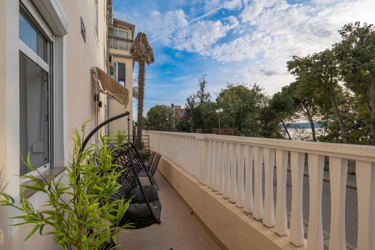 Apartments Palace Kolovare 扎达尔 外观 照片