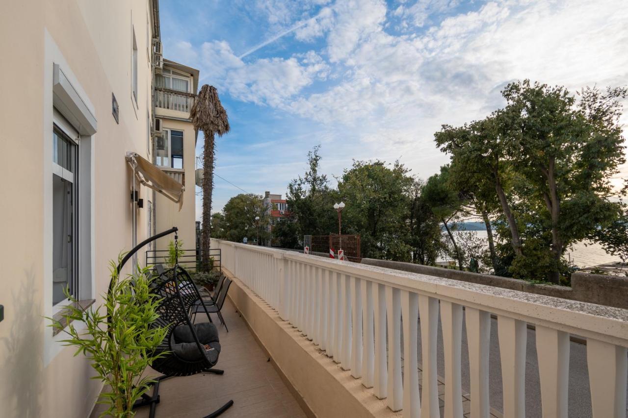 Apartments Palace Kolovare 扎达尔 外观 照片